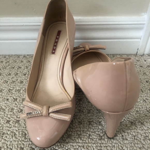 Prada Pumps - Picture 3 of 7